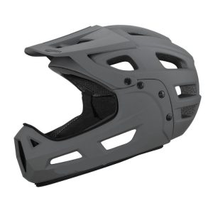 Casco para montar en bicicleta.